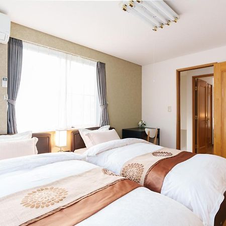 Luxury Guest House In Tokyo Shinjuku Экстерьер фото